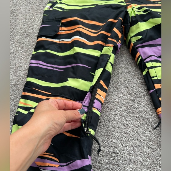 Columbia colorful snow pants white peaks pants NWT ski
 Board - Picture 4 of 6